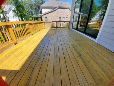 Before & After Deck Staining in Locust Grove, GA (4)